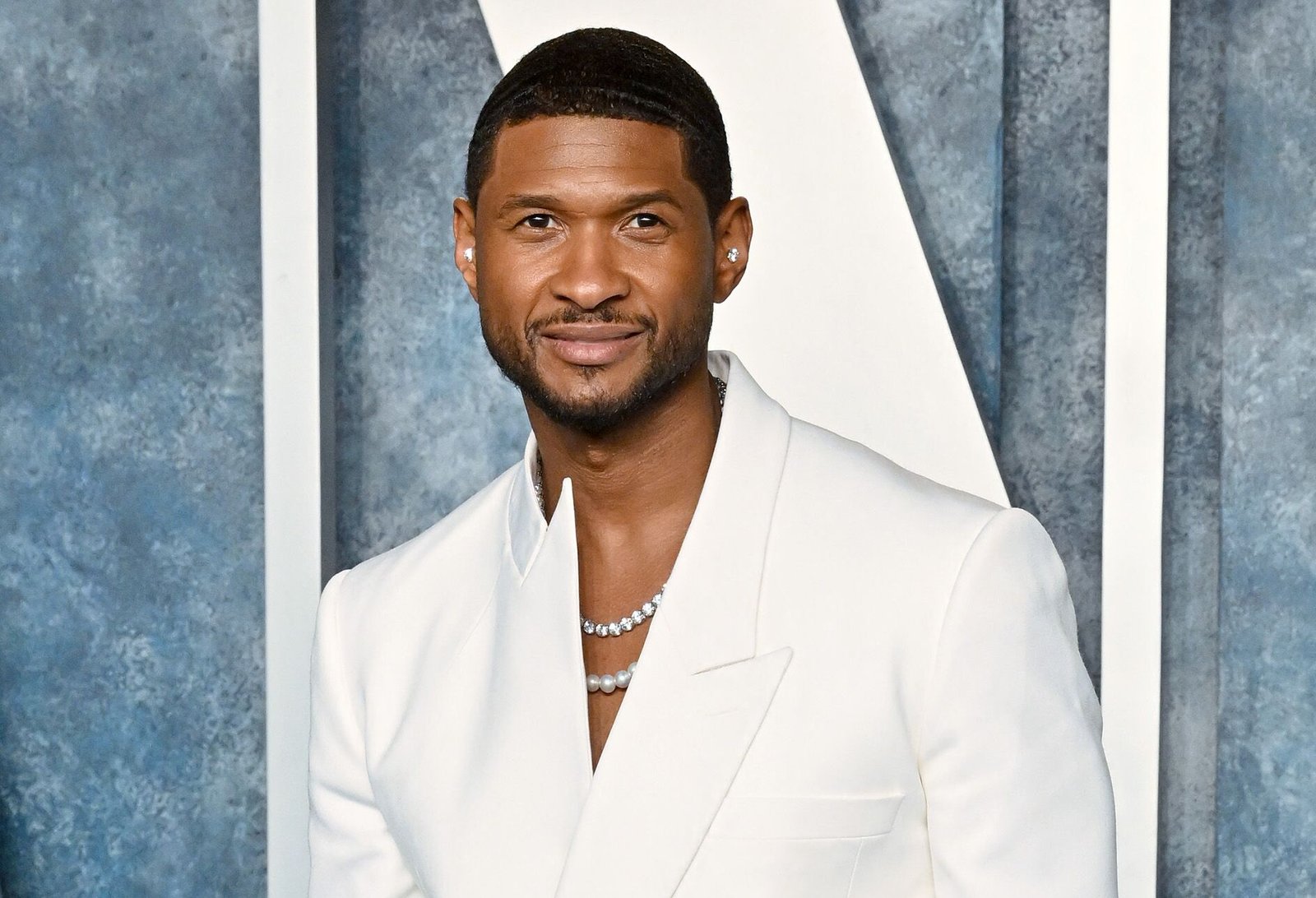 Usher argent