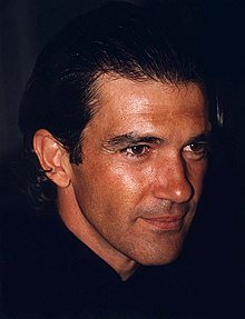 Antonio Banderas argent